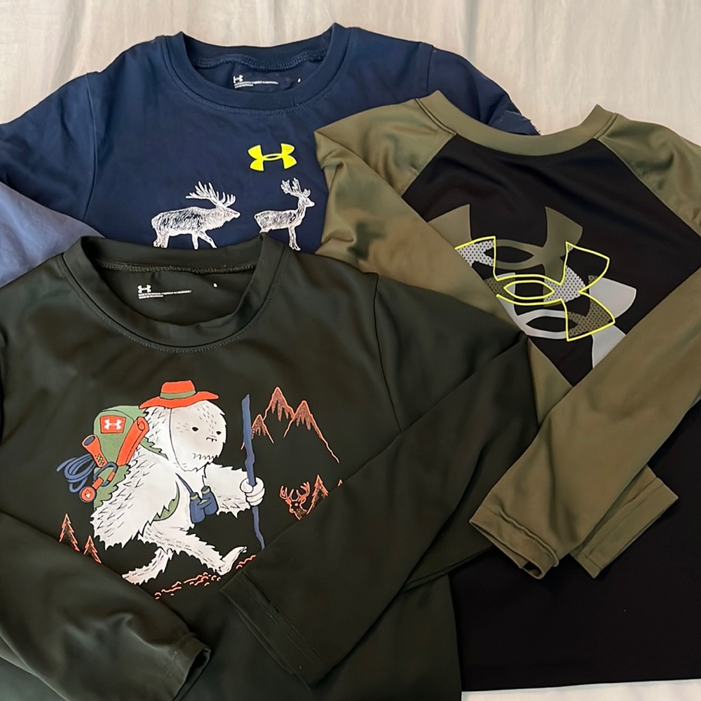3 boys long sleeve Under Armour shirts
